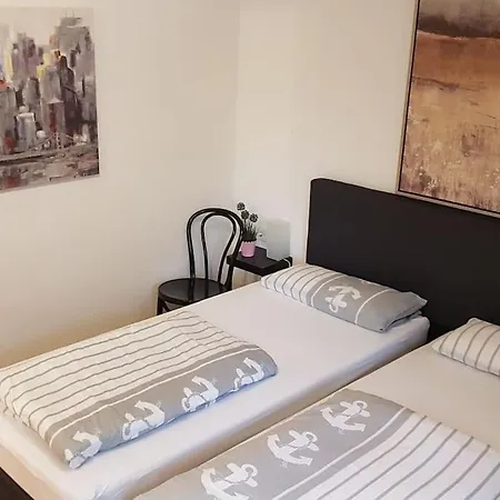 Fewo-barbara, Ruhige Lage, 15 Min. Zum Europapark إيتينهايم